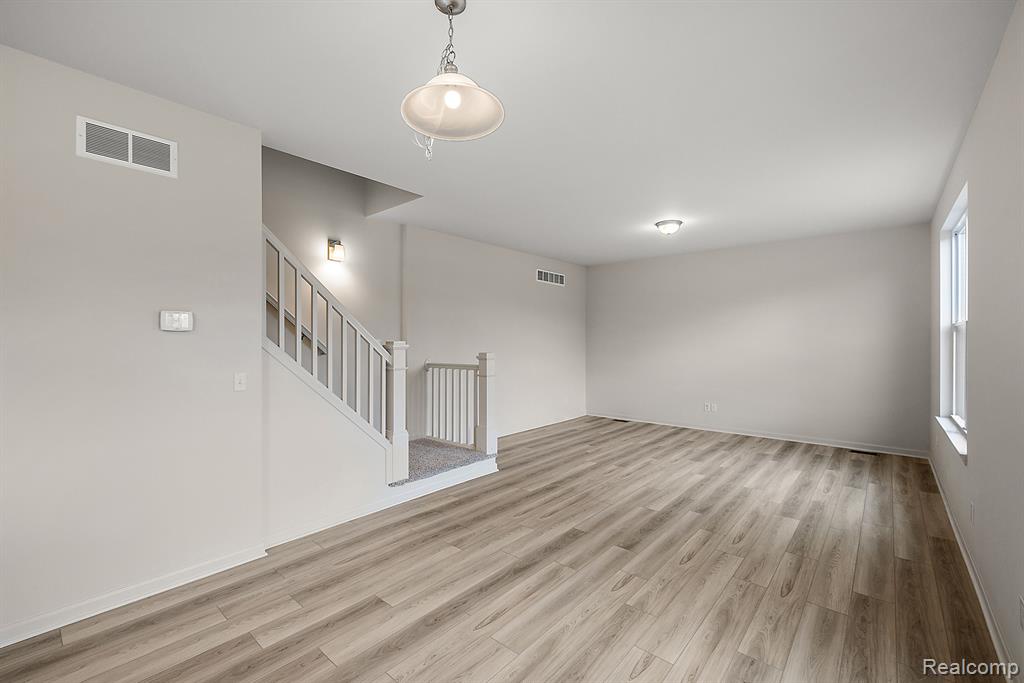 1302 Hasty Road Howell, MI 48843 - Photo 32 of 39