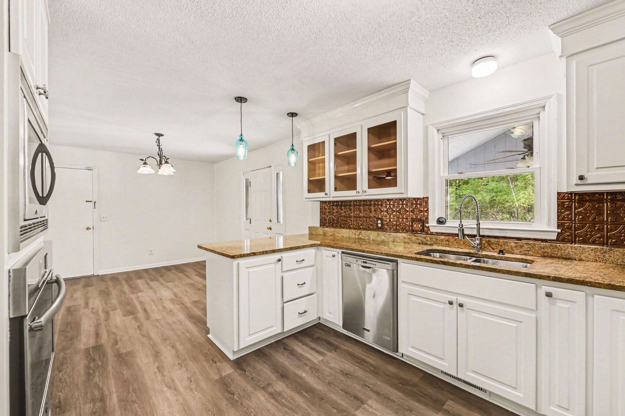 100 Kent Circle Ladson, SC 29456 - Photo 11 of 26 kitchen view B