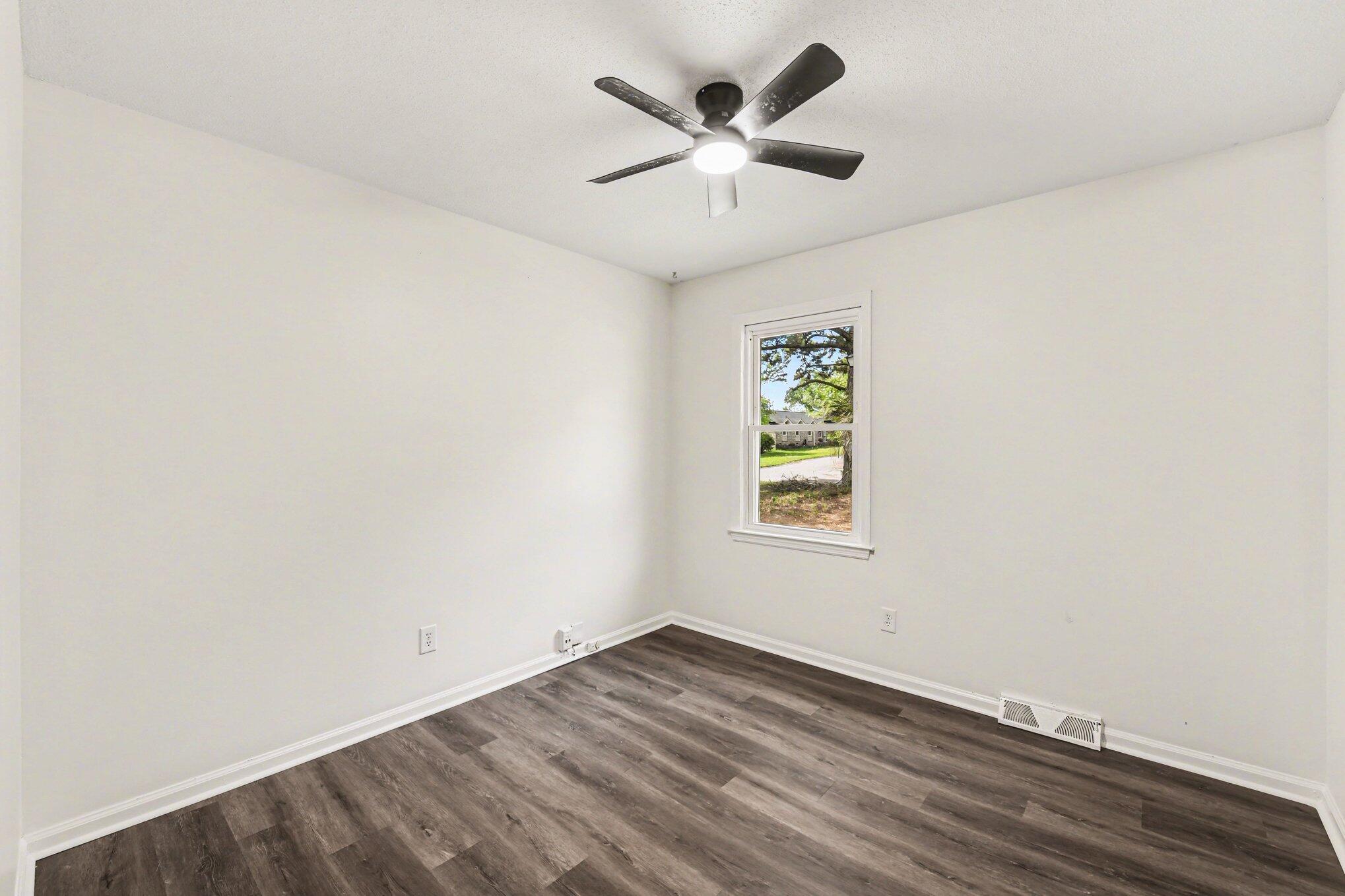 100 Kent Circle Ladson, SC 29456 - Photo 13 of 26 bedroom 1