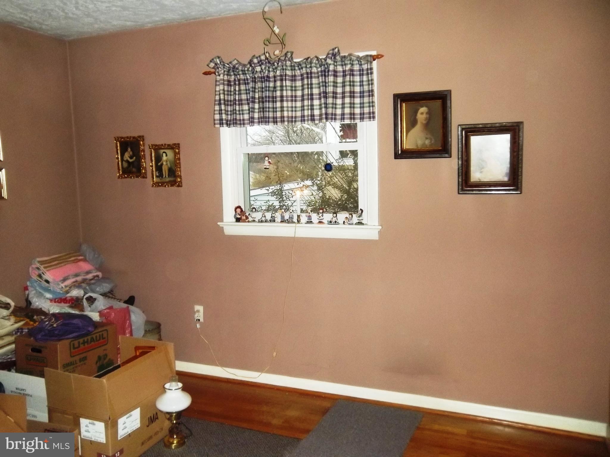 761 Hillcrest Road York, PA 17403 - Photo 13 of 25 Gallery Image 13