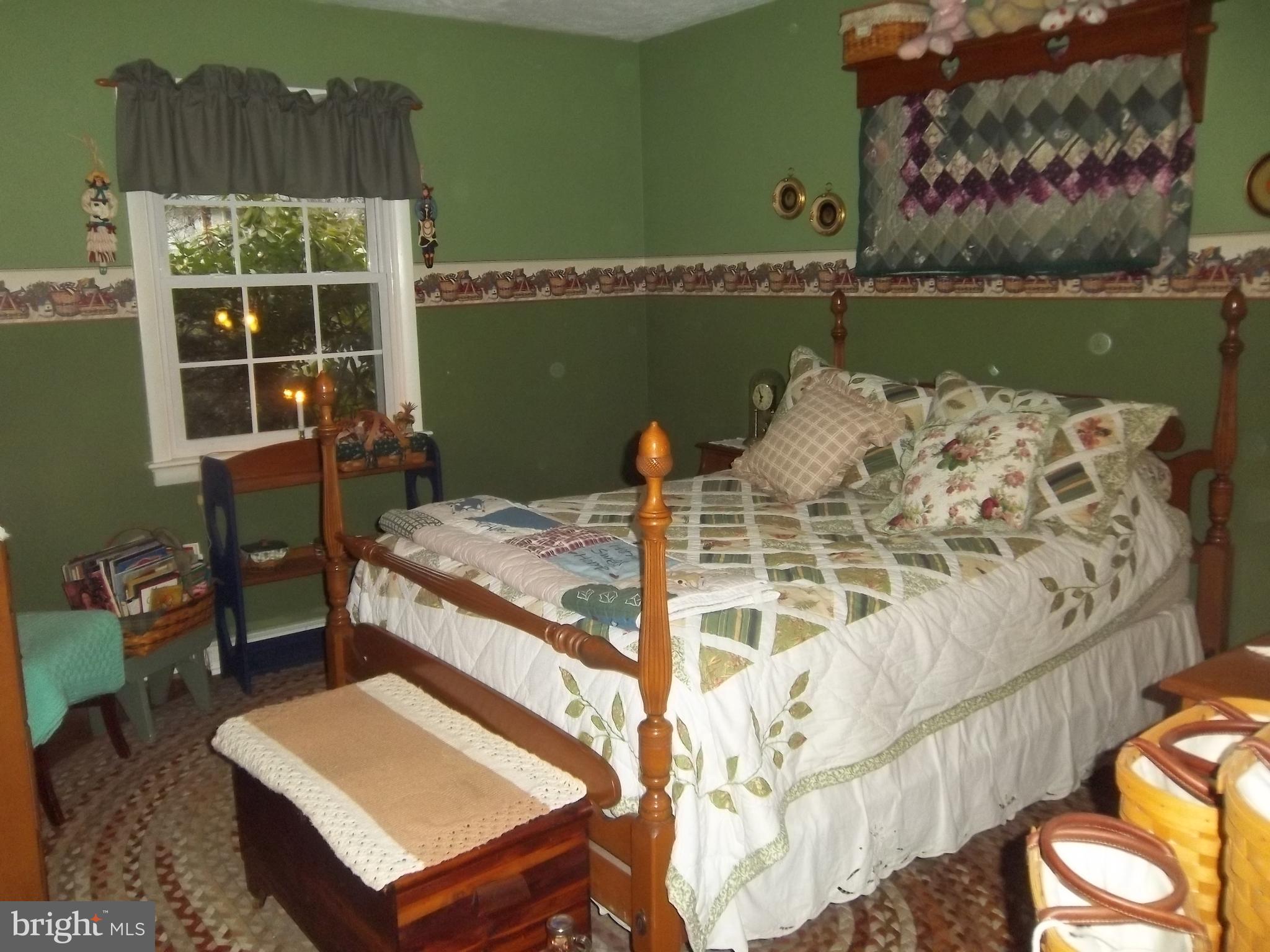 761 Hillcrest Road York, PA 17403 - Photo 8 of 25 Gallery Image 8