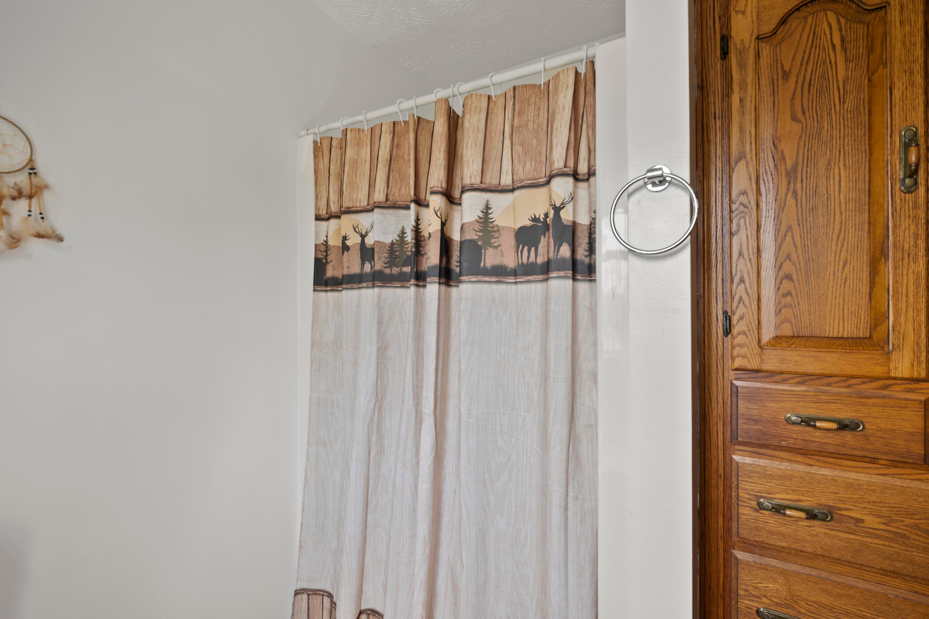 27261 Newcastle Road Howard, OH 43028 - Photo 36 of 113 34-print-ID8A7784