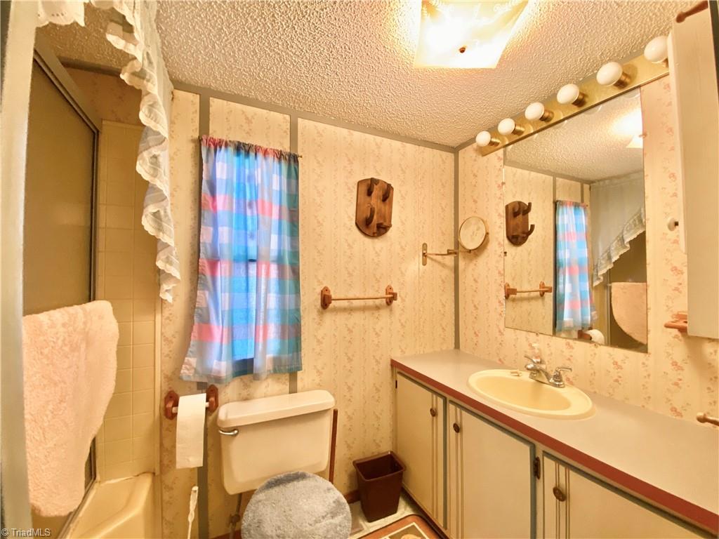 3067 Bingham Loflin Road Asheboro, NC 27205 - Photo 11 of 26