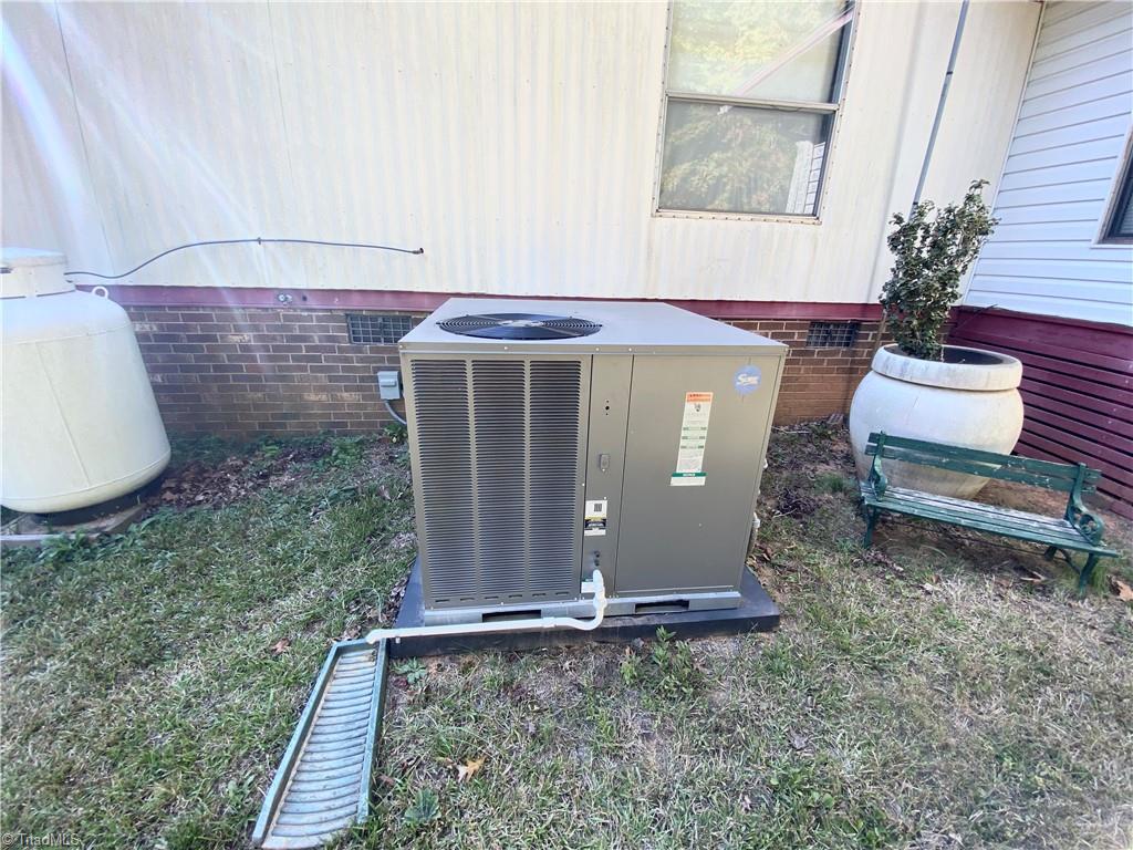 3067 Bingham Loflin Road Asheboro, NC 27205 - Photo 23 of 26