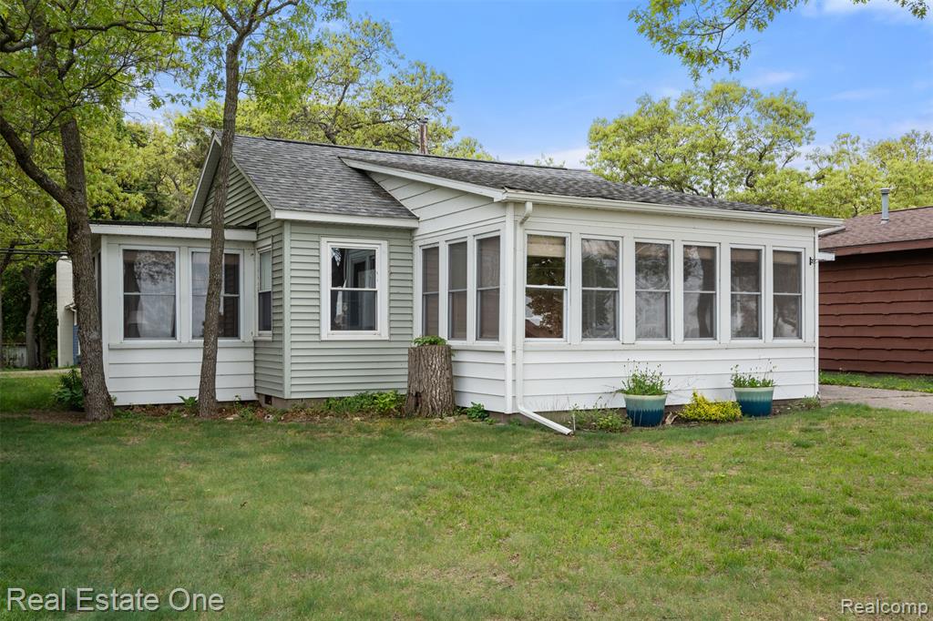5371 Port Austin Road Caseville, MI 48725 - Photo 5 of 38