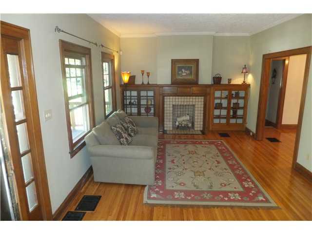 49 Erie Road Columbus, OH 43214 - Photo 4 of 25 Gallery Image 4