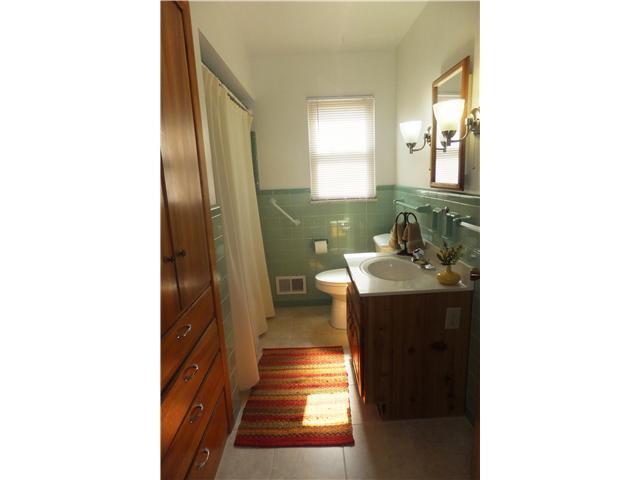 49 Erie Road Columbus, OH 43214 - Photo 9 of 25 Gallery Image 9