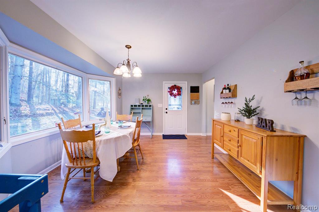 4240 Timberview Drive Howell, MI 48843 - Photo 11 of 31 Gallery Image 11