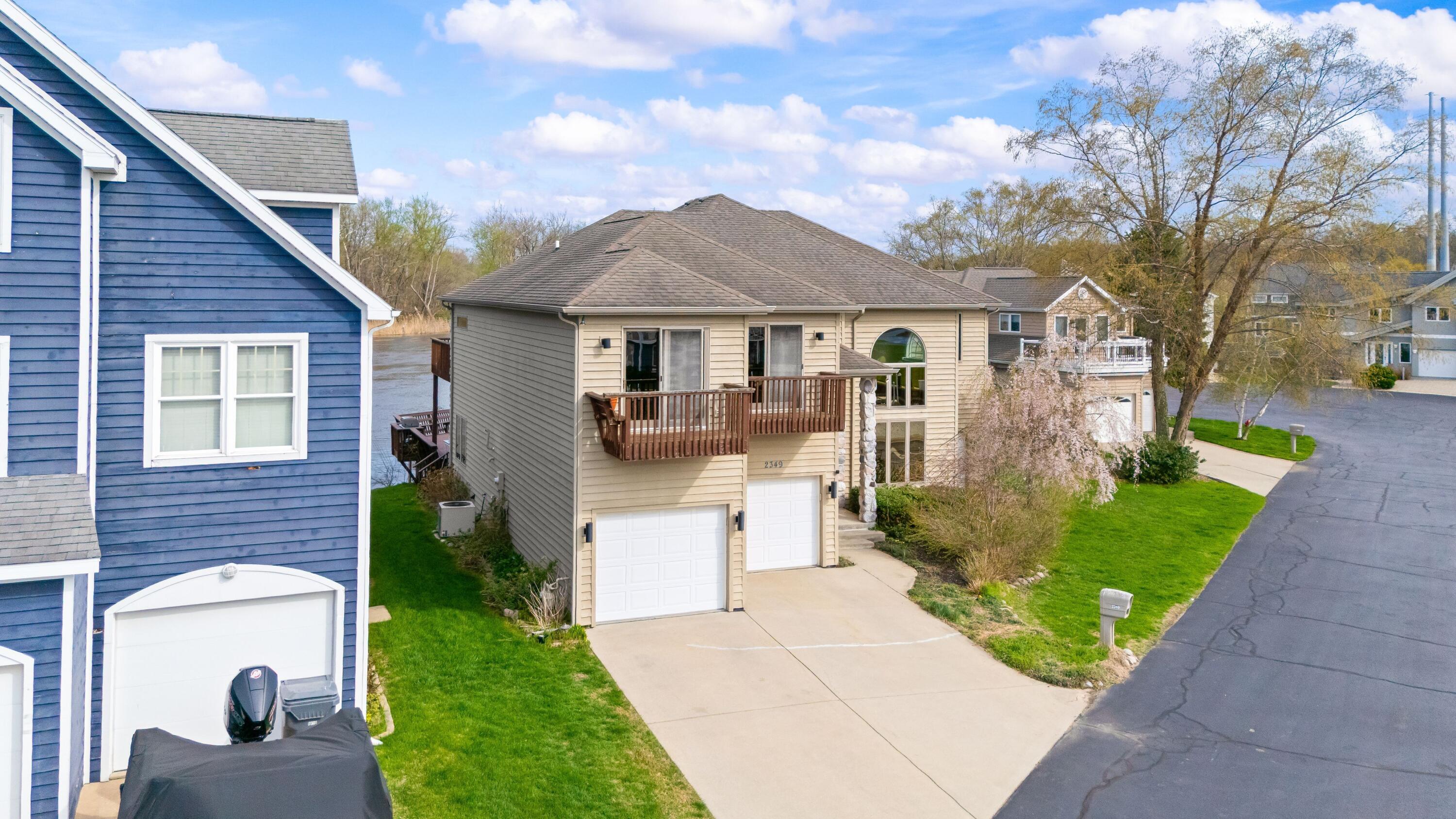 2349 Riverside Pointe Drive St. Joseph, MI 49085 - Photo 64 of 74 69DJI_20260418051138_0004_D