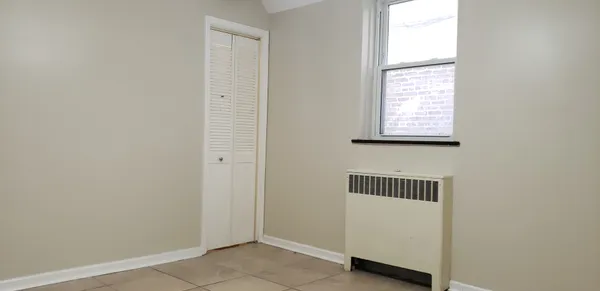 $1,300 | 1906 Grove Avenue, Unit GARDEN, Berwyn, IL 60402