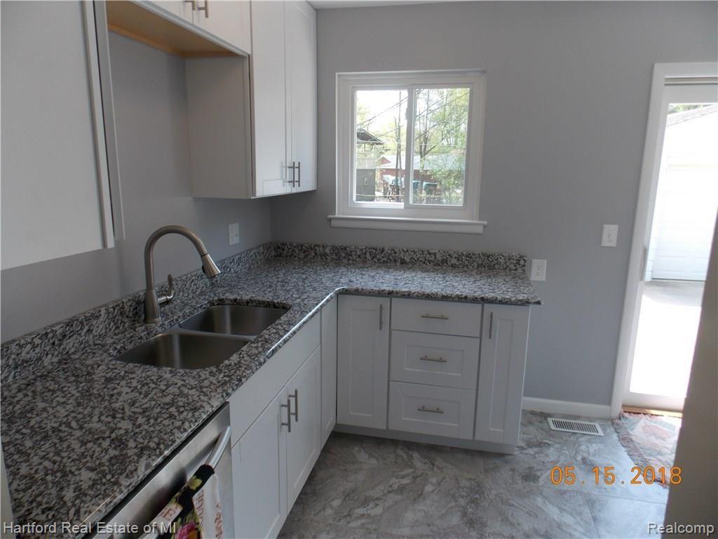 28017 West Nine Mile Road Farmington Hills, MI 48336 - Photo 14 of 27