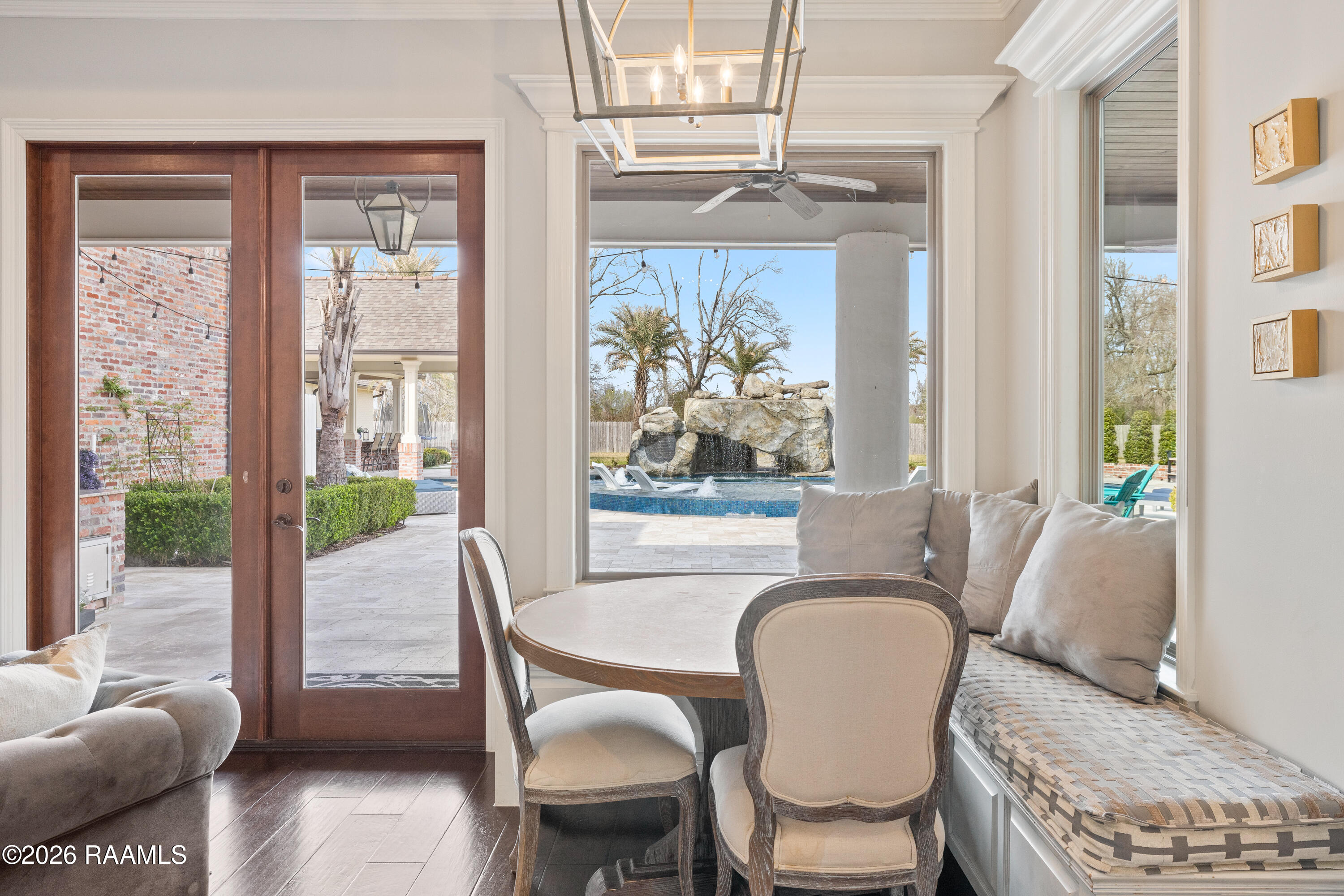 108 Red Robin Trail Lafayette, LA 70508 - Photo 13 of 58 Breakfast Area