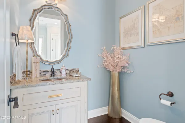 $1,550,000 | 108 Red Robin Trail, Lafayette, LA 70508