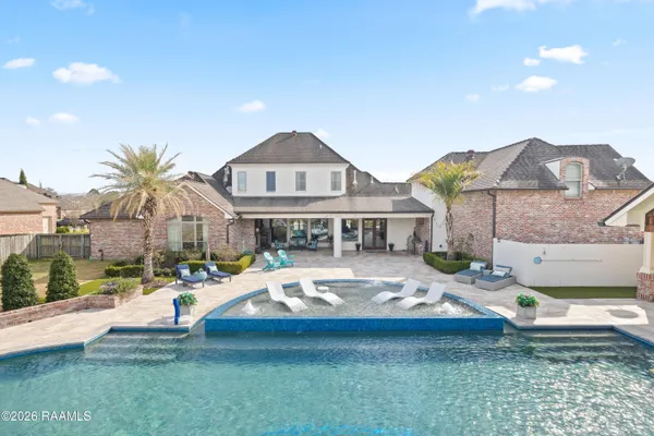 $1,550,000 | 108 Red Robin Trail, Lafayette, LA 70508