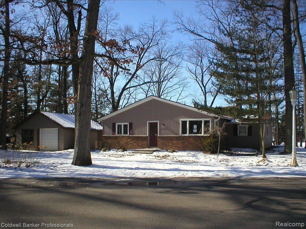 2017 Miles Road Lapeer, MI 48446 - Photo 17 of 17 033