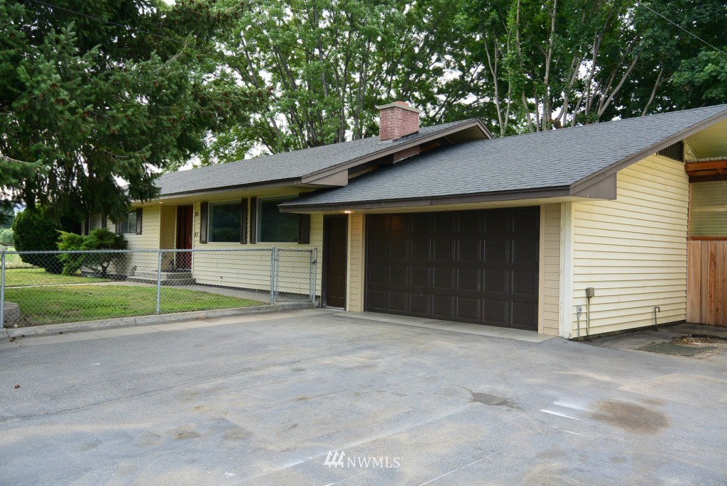 43 Riggs Road Brewster, WA 98812 - Photo 1 of 24 Gallery Image 1