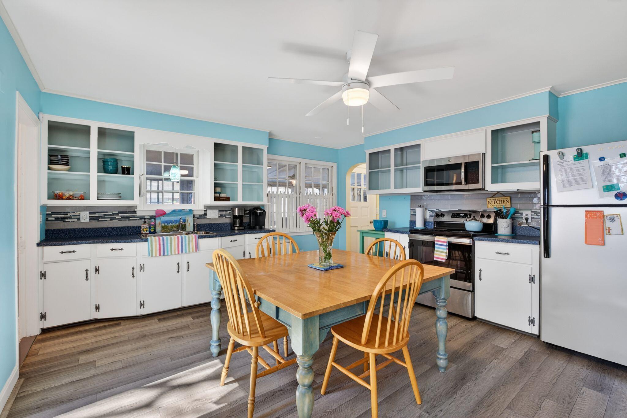 488 Main Street, Unit 9 Ogunquit, ME 03907 - Photo 12 of 48