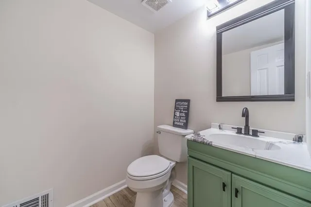 $549,900 | 380 Cardigan Circle Southwest, Lilburn, GA 30047