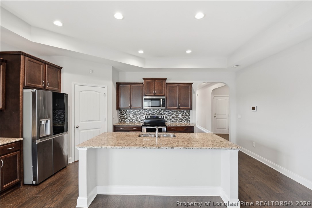 414 Longthorpe Road Fayetteville, NC 28311 - Photo 6 of 35