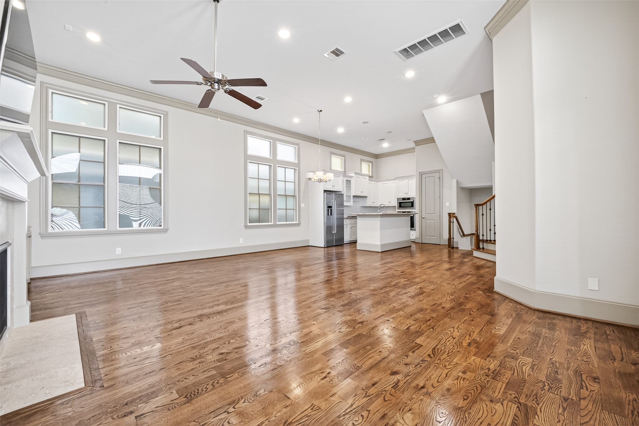 308 West Bell Street Houston, TX 77019 - Photo 30 of 50