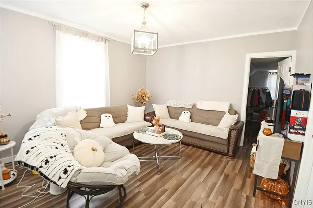 $184,900 | 1123 Leeds Street, Utica, NY 13501