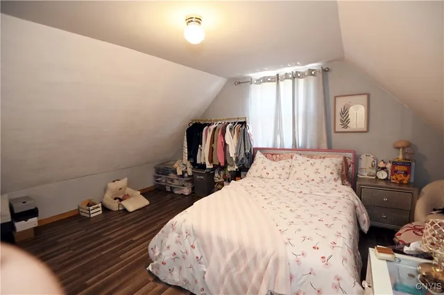 $184,900 | 1123 Leeds Street, Utica, NY 13501