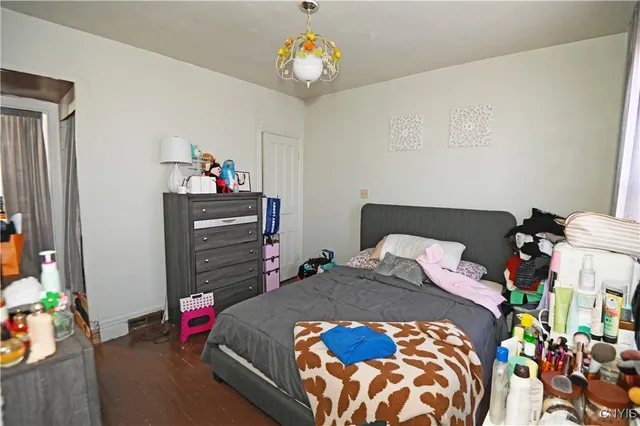 $184,900 | 1123 Leeds Street, Utica, NY 13501