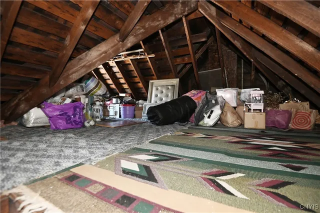 $184,900 | 1123 Leeds Street, Utica, NY 13501