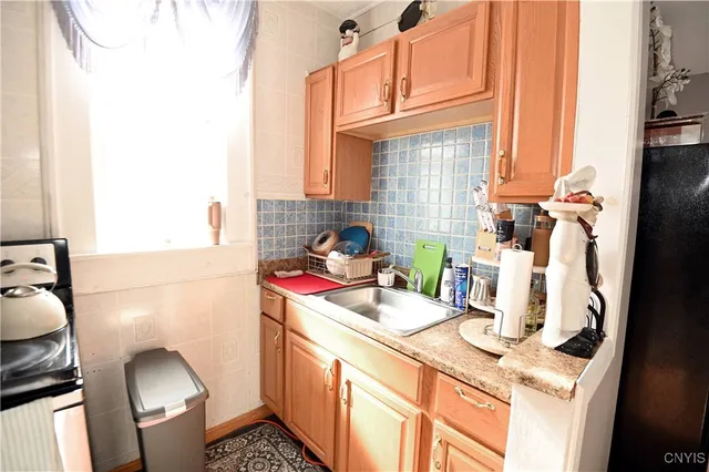 $184,900 | 1123 Leeds Street, Utica, NY 13501