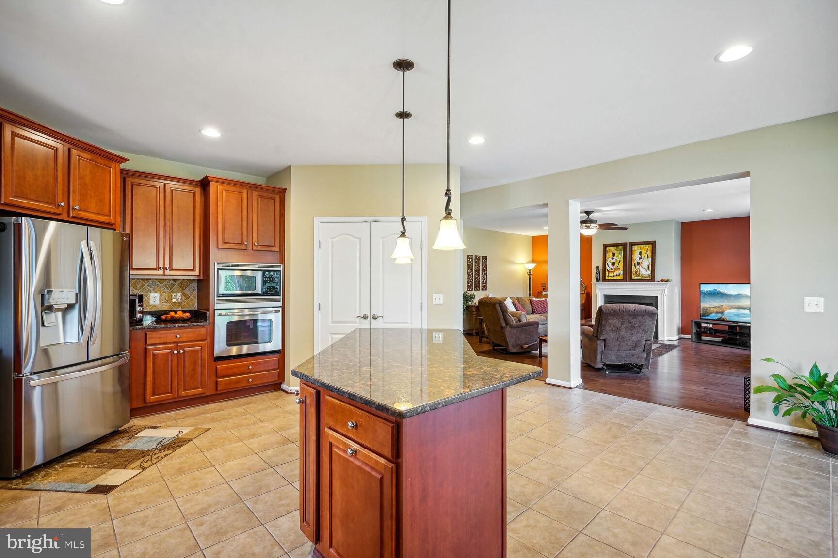 9323 Castle Hill Road Springfield, VA 22153 - Photo 14 of 66