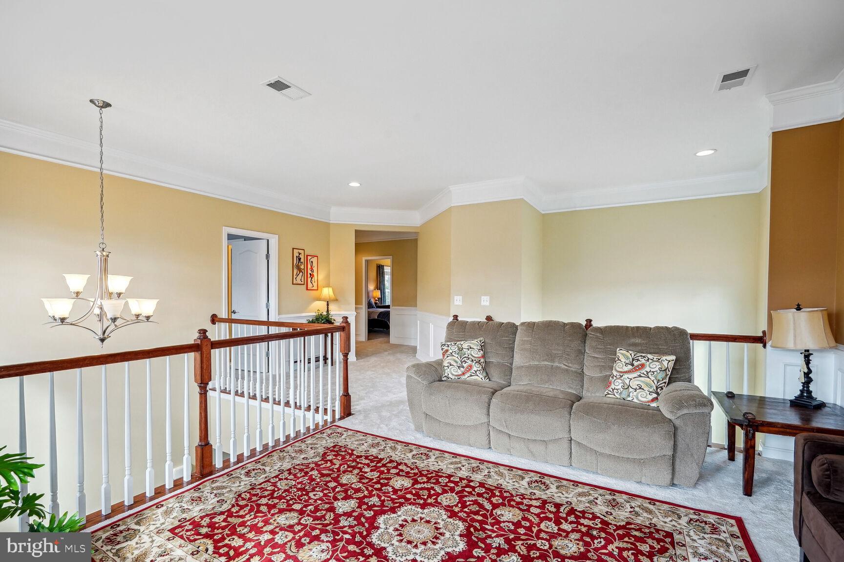 9323 Castle Hill Road Springfield, VA 22153 - Photo 19 of 66 UL Family Loft