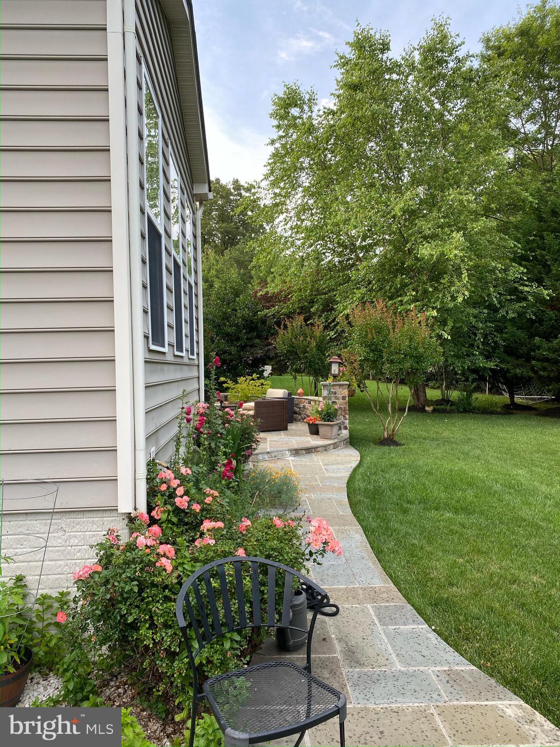 9323 Castle Hill Road Springfield, VA 22153 - Photo 57 of 66 Sidewalk added