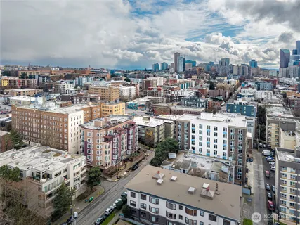 $365,000 | 124 Bellevue Avenue East, Unit 206, Seattle, WA 98102