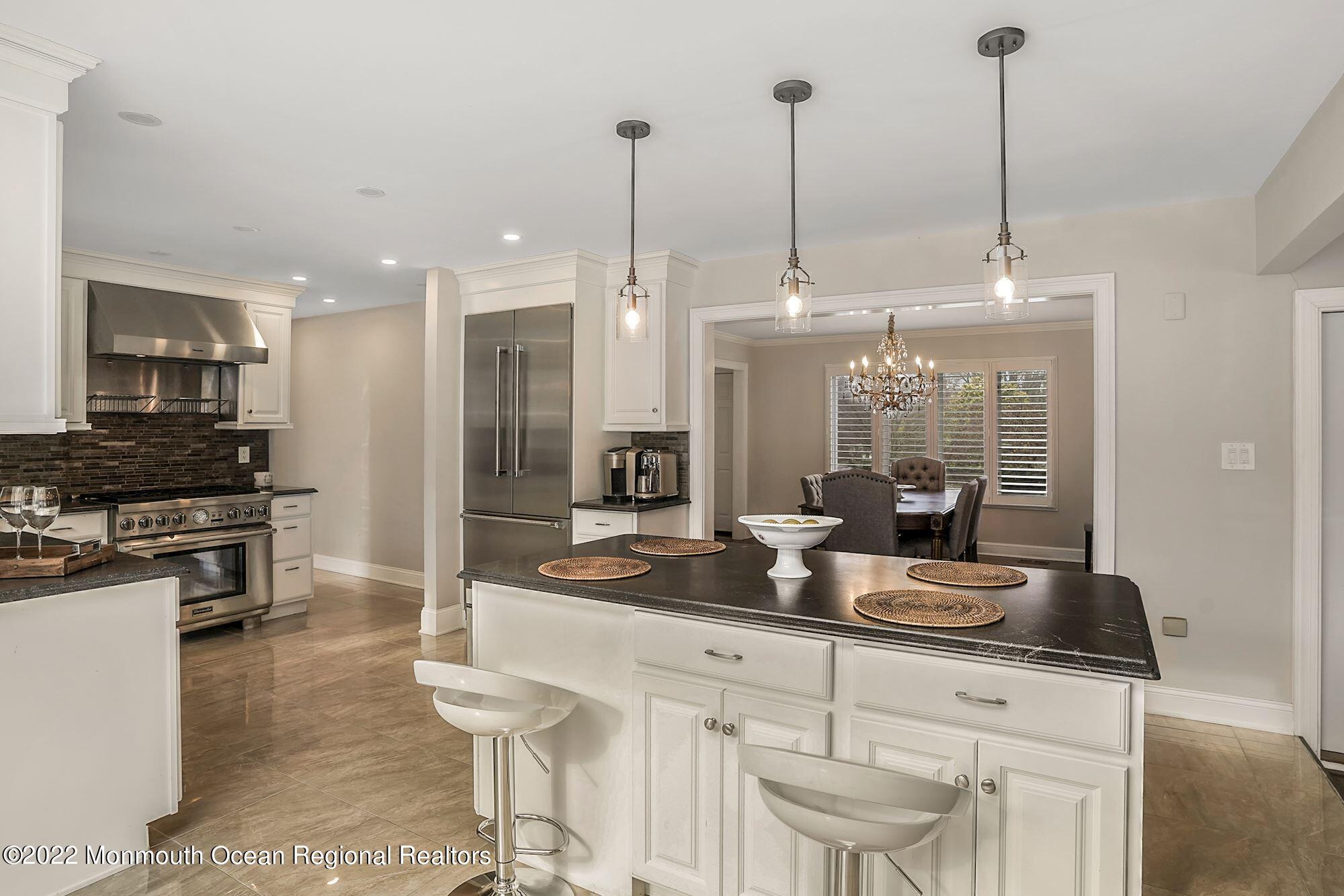 7 Windswept Road Holmdel, NJ 07733 - Photo 15 of 56 025_7_WINDSWEPT_ROAD_365359_684498