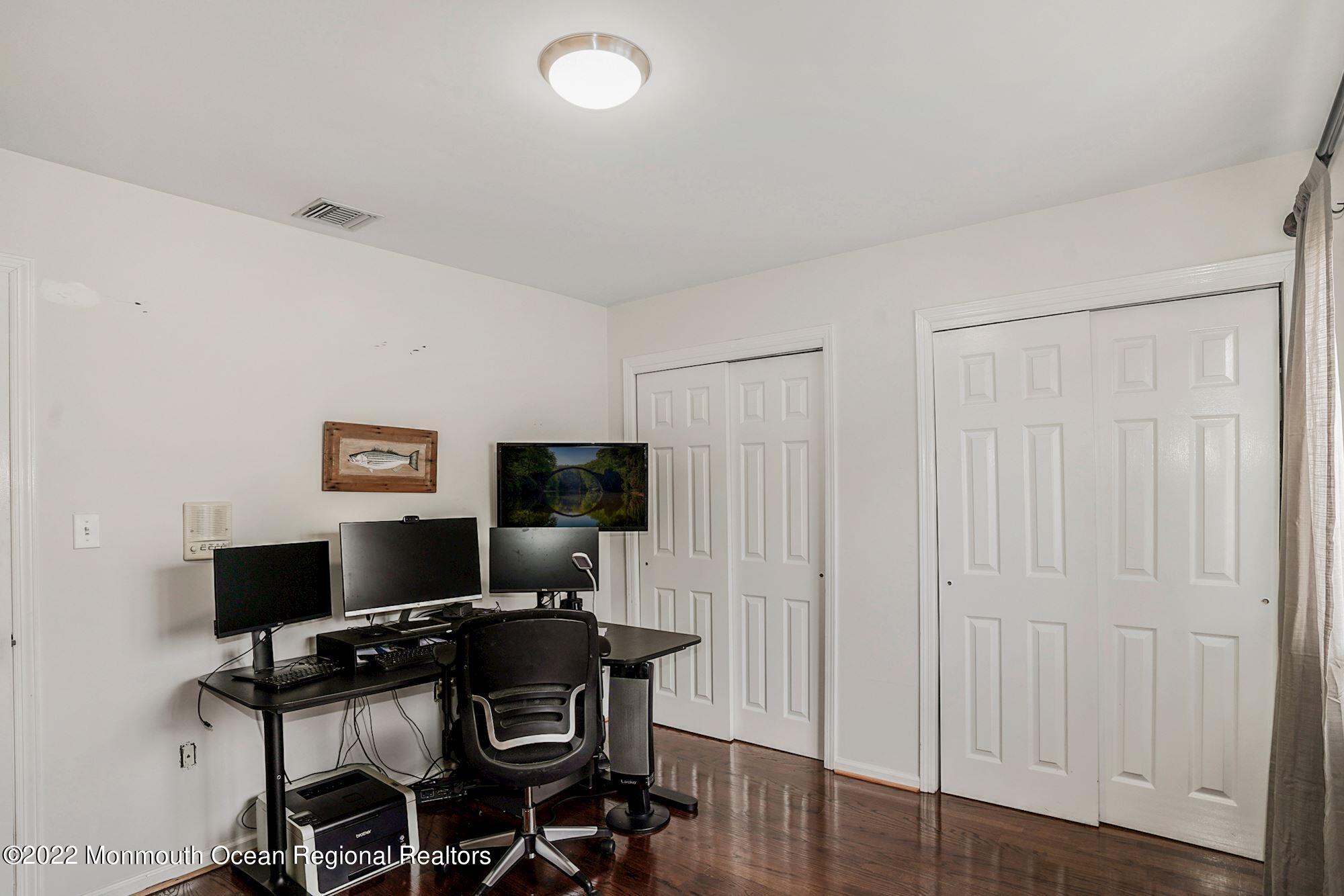 7 Windswept Road Holmdel, NJ 07733 - Photo 34 of 56 044_7_WINDSWEPT_ROAD_365359_684498