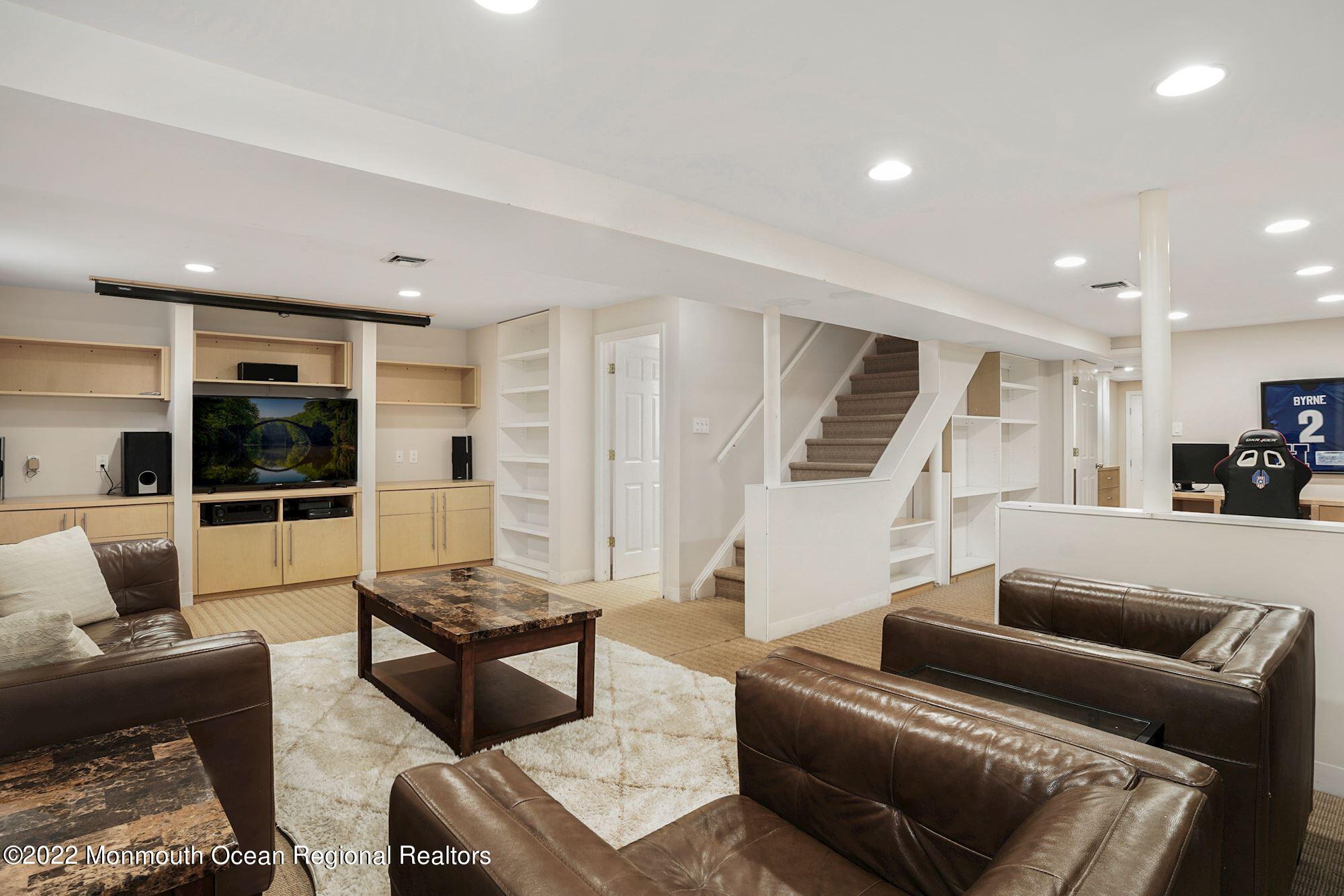 7 Windswept Road Holmdel, NJ 07733 - Photo 42 of 56 052_7_WINDSWEPT_ROAD_365359_684498