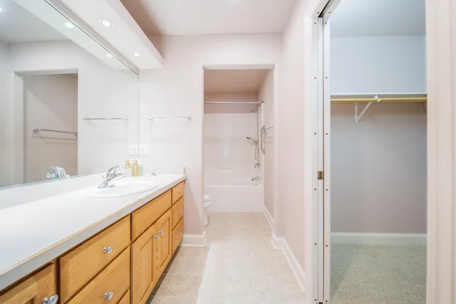 $319,900 | 1935 Kaat Lane, Wilson, WI 53081