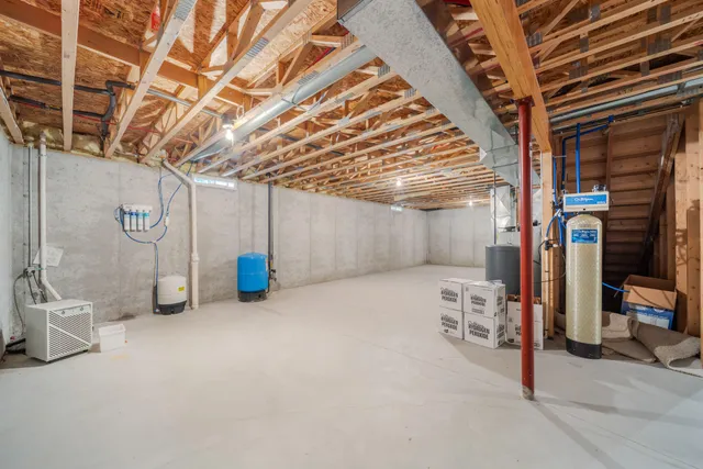 $319,900 | 1935 Kaat Lane, Wilson, WI 53081