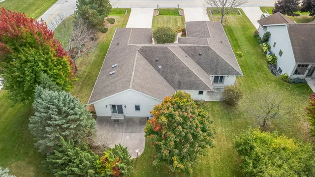 $319,900 | 1935 Kaat Lane, Wilson, WI 53081