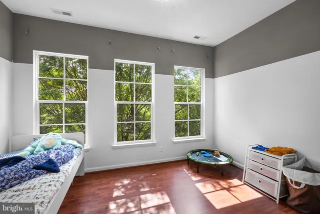 $3,600 | 5736 45th Avenue, Riverdale, MD 20737