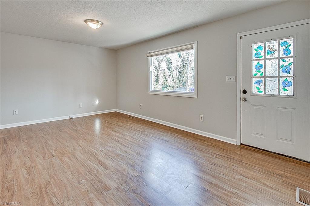 1431 Madison Street High Point, NC 27262 - Photo 6 of 29 Gallery Image 6