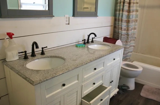 $83,900 | 406 North Star Street, El Dorado, KS 67042