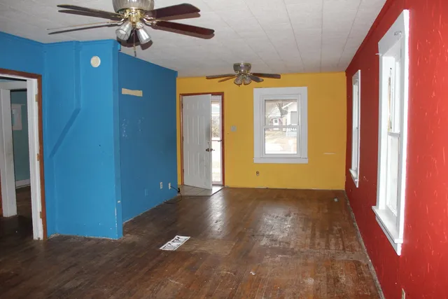 $83,900 | 406 North Star Street, El Dorado, KS 67042