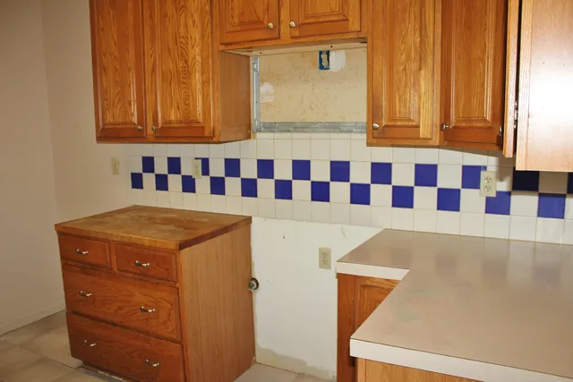 $83,900 | 406 North Star Street, El Dorado, KS 67042