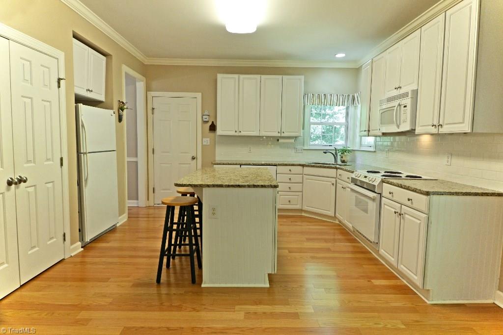 2701 Colton Drive Oak Ridge, NC 27310 - Photo 9 of 18