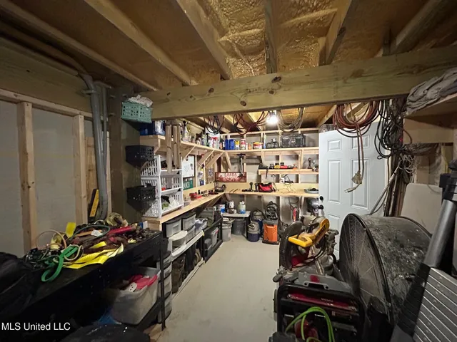 $324,000 | 6015 Choctaw Place, Kiln, MS 39556