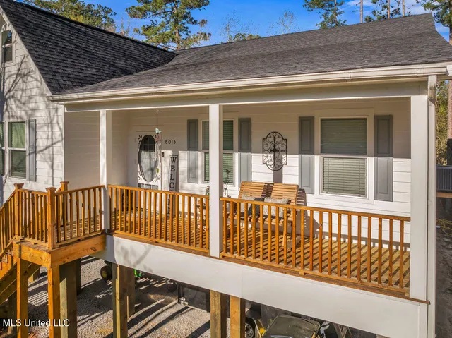 $324,000 | 6015 Choctaw Place, Kiln, MS 39556
