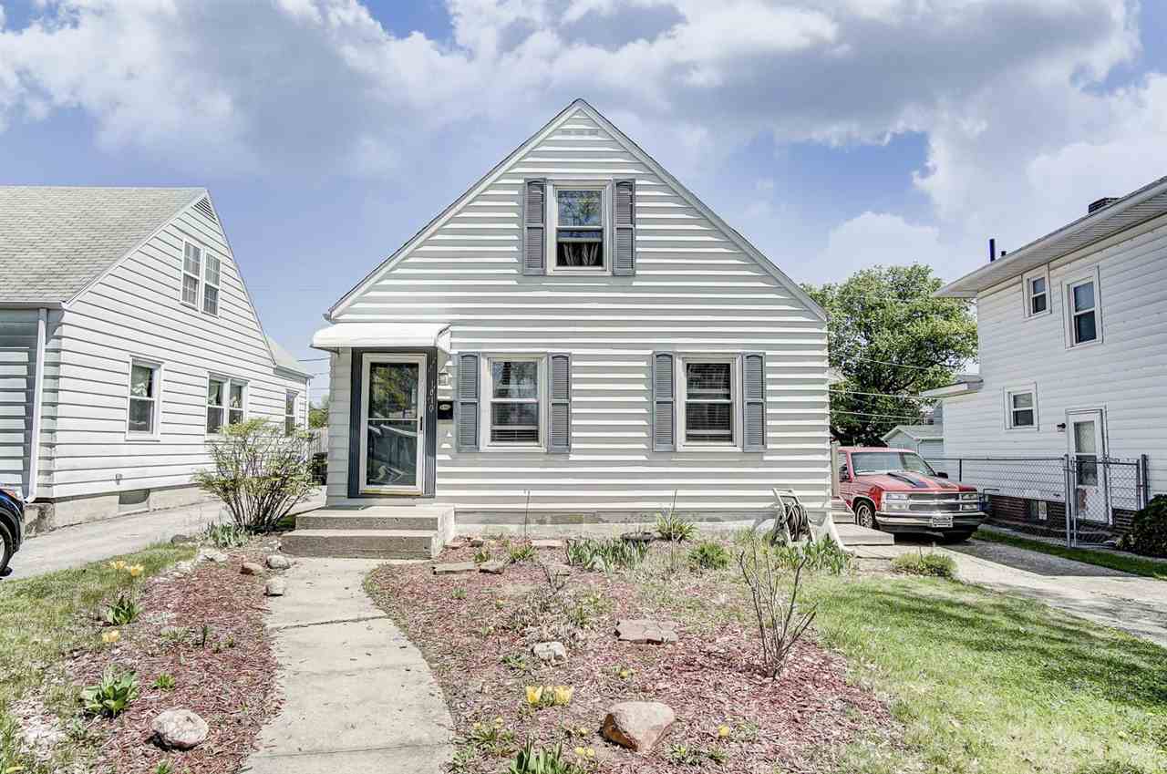1610 Cherokee Road Fort Wayne, IN 46808 - Photo 1 of 28