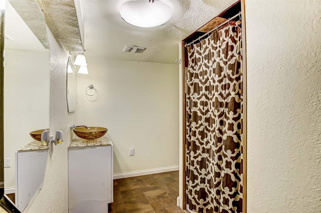 1610 Cherokee Road Fort Wayne, IN 46808 - Photo 22 of 28