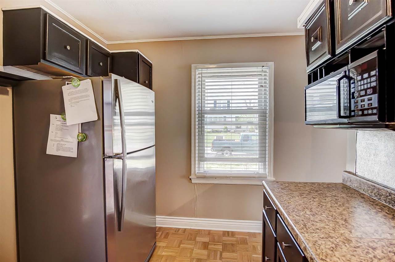 1610 Cherokee Road Fort Wayne, IN 46808 - Photo 9 of 28
